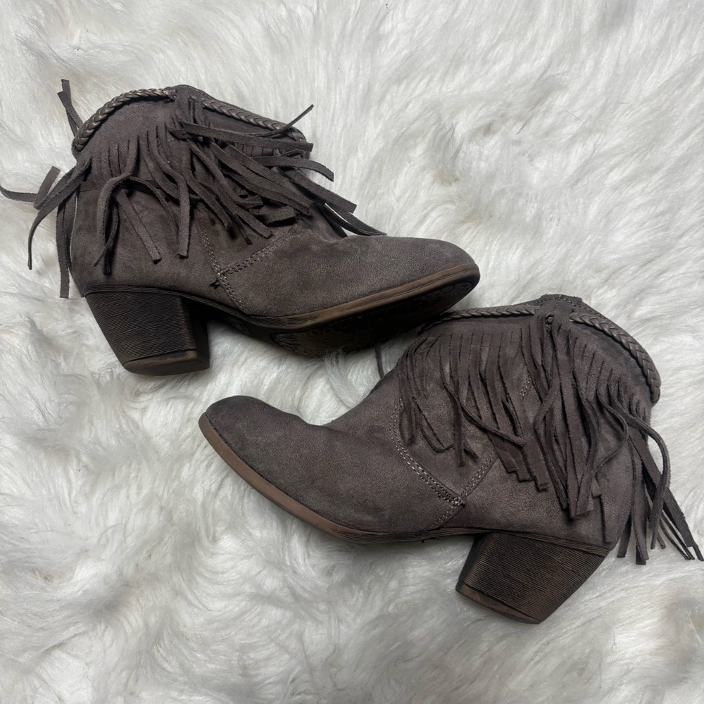 Rock and Candy Faux Leather Taupe Fringe Cowgirl Western Bootie size 4 Youth